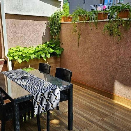 Madesa Apartment 斯科普里 外观 照片