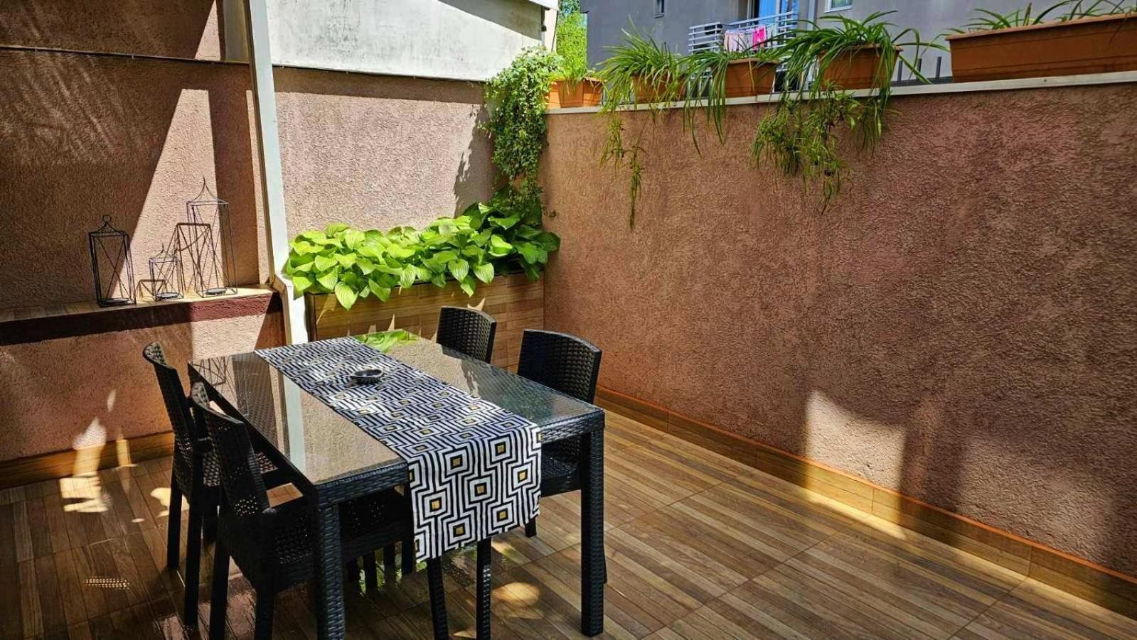 Madesa Apartment 斯科普里 外观 照片